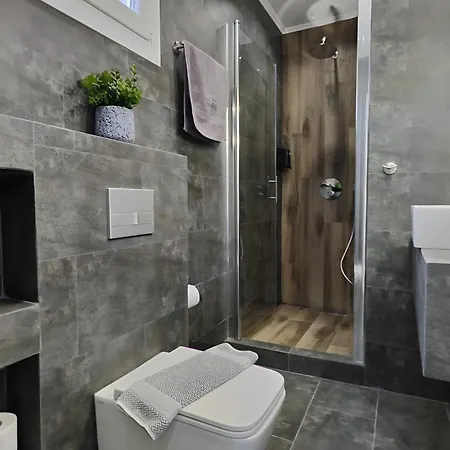 Stayinn Luxury Aparthotel 3*